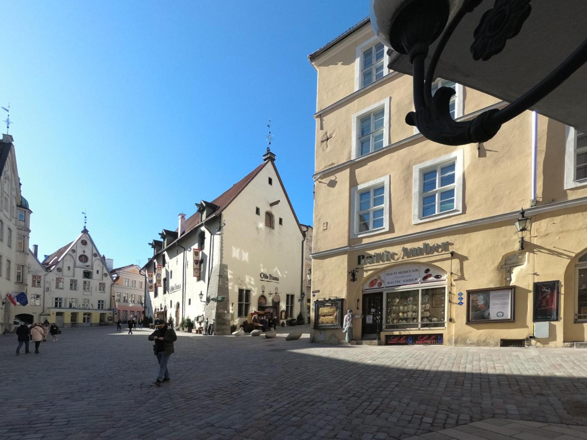 Urban Escape In Tallinn'S Heart ภายนอก รูปภาพ